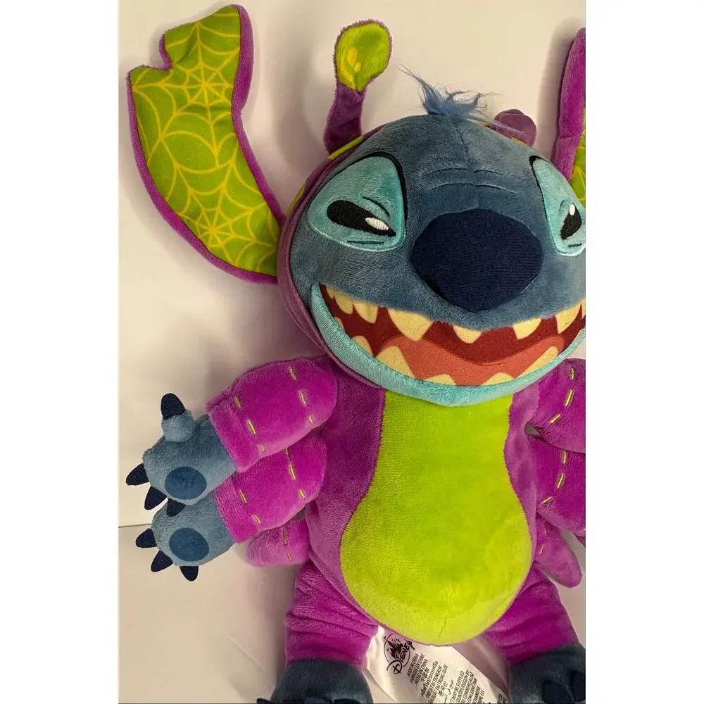 Disney Parks 2024 Halloween Stitch 15